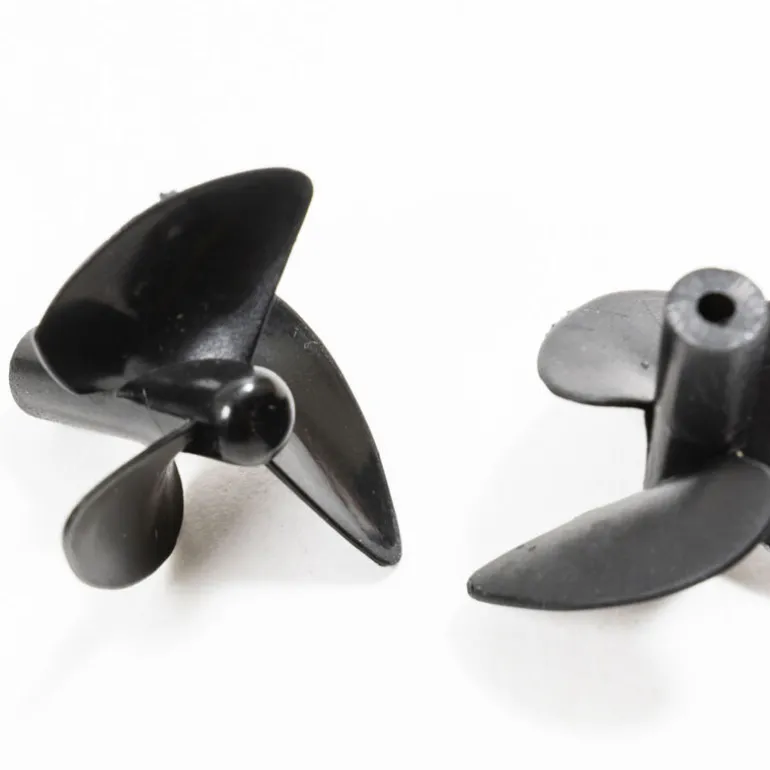 Bateau amorceur carpe team carpfishing dark water bait boat mk II