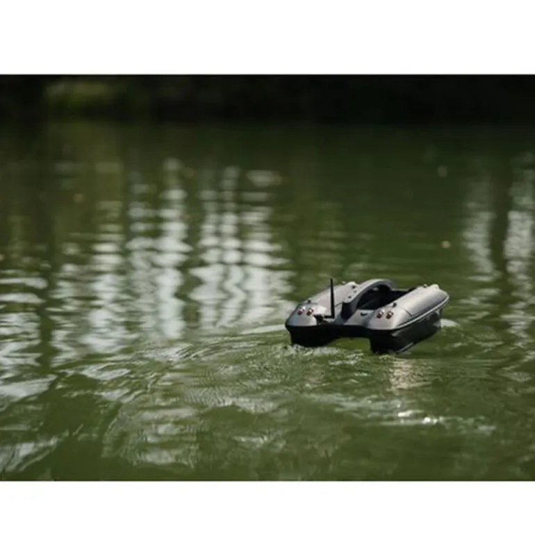 Bateau Amorceur Deeper Quest Chirp+